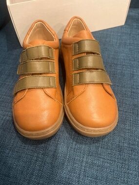 Stylish Brown Leather Sneakers with Velcro Straps – Unisex Kids Size 29
